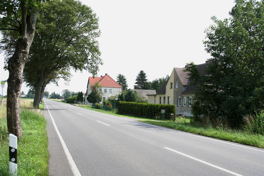 Flitzerblitzer B 111 zwischen Züssow und Lühmannsdorf in Höhe Nepzin Ausbau