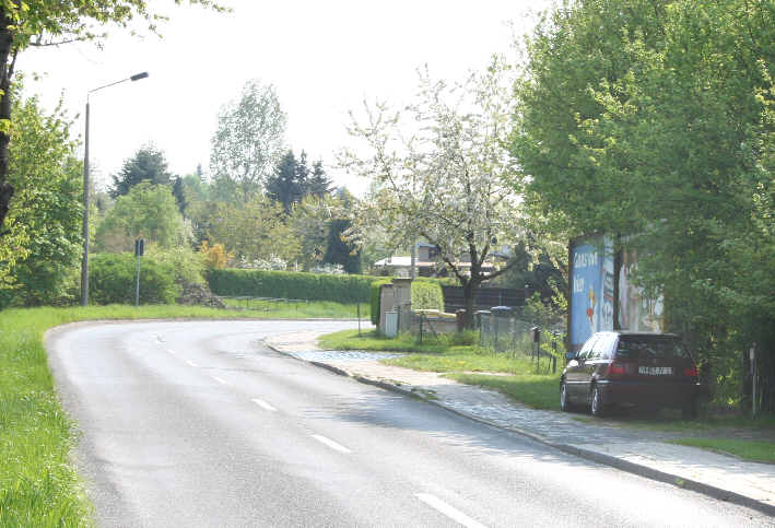 Flitzerblitzer Naumburg Jenaer Straße kurz nach der Abfahrt Teufelsgraben