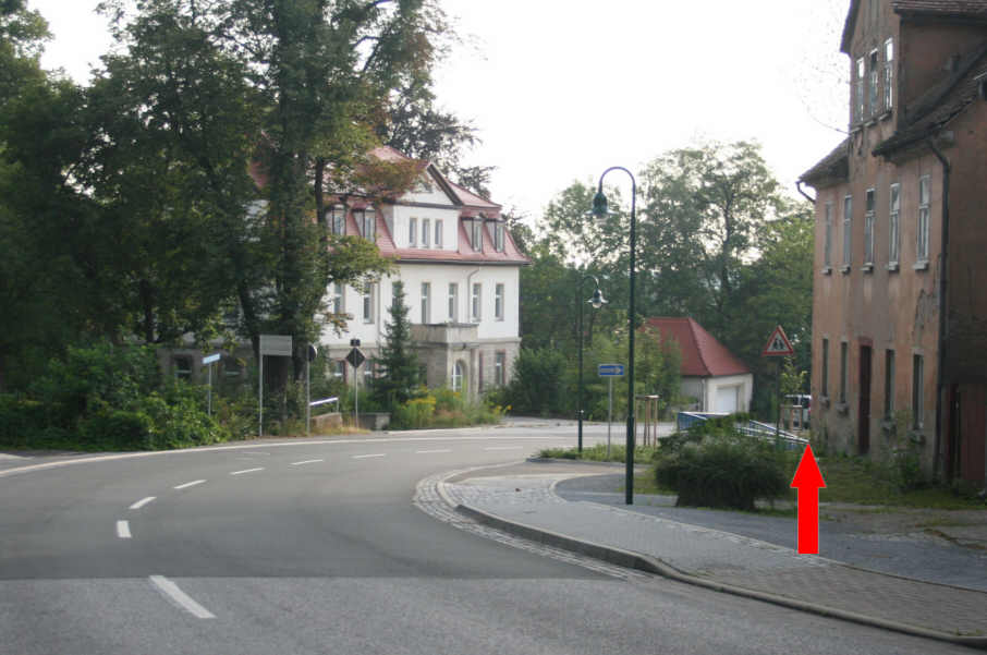 Flitzerblitzer Naumburg Ortsteil Bad Kösen Eckartsbergaer Straße Höhe Schule
