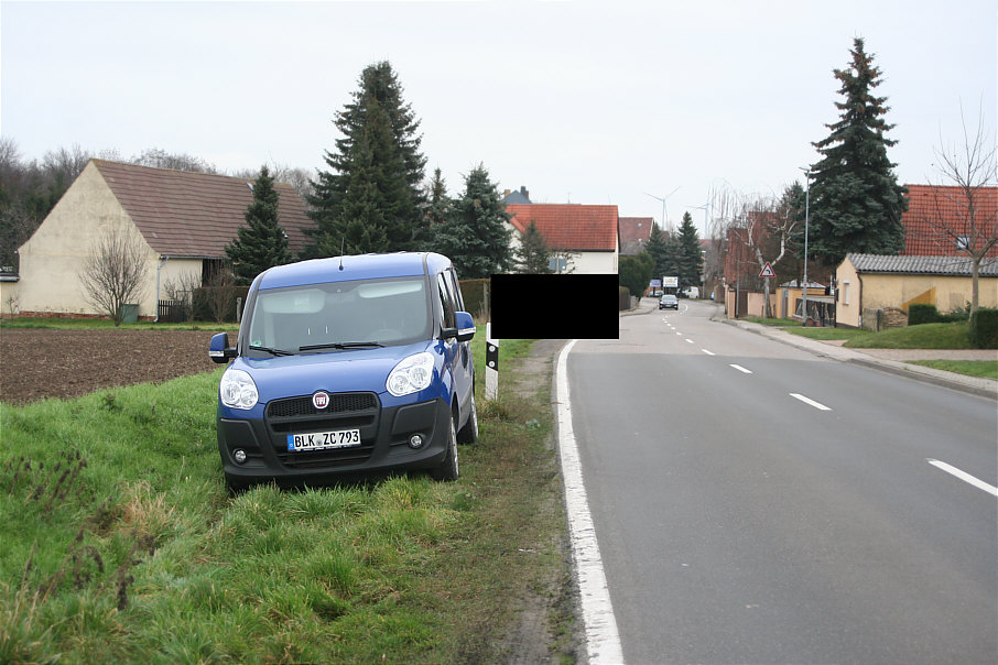 Geschwindigkeitsmessung Teuchern - Ortsteil Plotha Naumburger Straße (Bundesstraße 87) in Fahrtrichtung Weißenfels, Halle