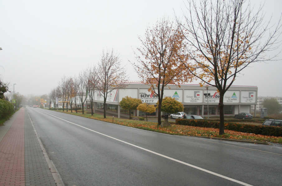 Geschwindigkeitskontrolle Zeitz Geußnitzer Straße kurz vor Möbel Schröder