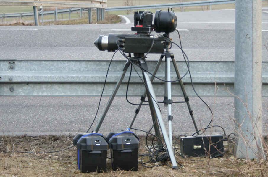 Stativaufbau Radar Multanova VR 6F Seitensansicht