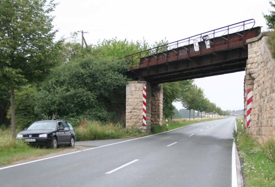 Geschwindigkeitsmessung B 176 zwischen Golzen und Laucha direkt an der Brücke