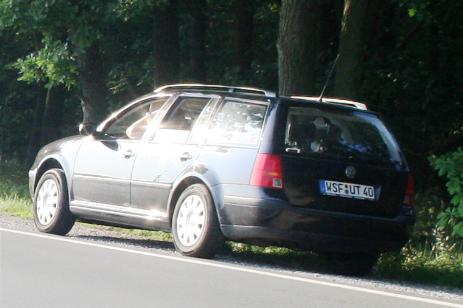 Blitzer Polizei VW Golf, Kennzeichen WSF-UT 40