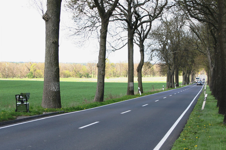 Geschwindigkeitsmessung B 96 zwischen Gransee und Löwenberg in Fahrtrichtung Berlin, Potsdam