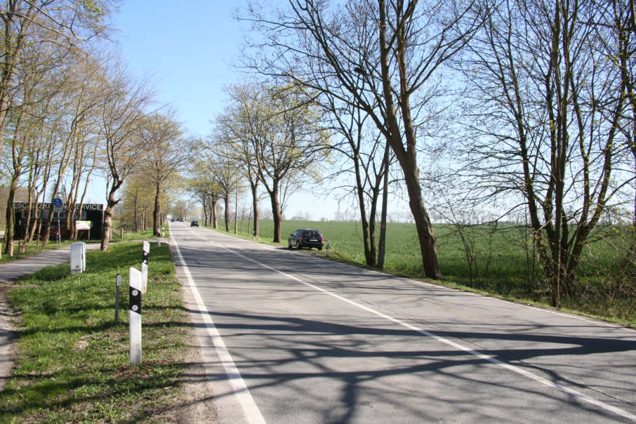 Geschwindigkeitskontrolle Greifswald Anklamer Landstraße in Höhe des Kindergartens in Fahrtrichtung Diedrichshagen