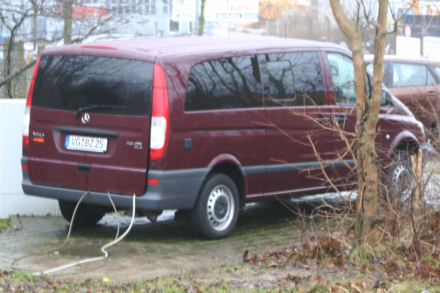 Blitzer VW Polizei Kennzeichen VG-BZ 25