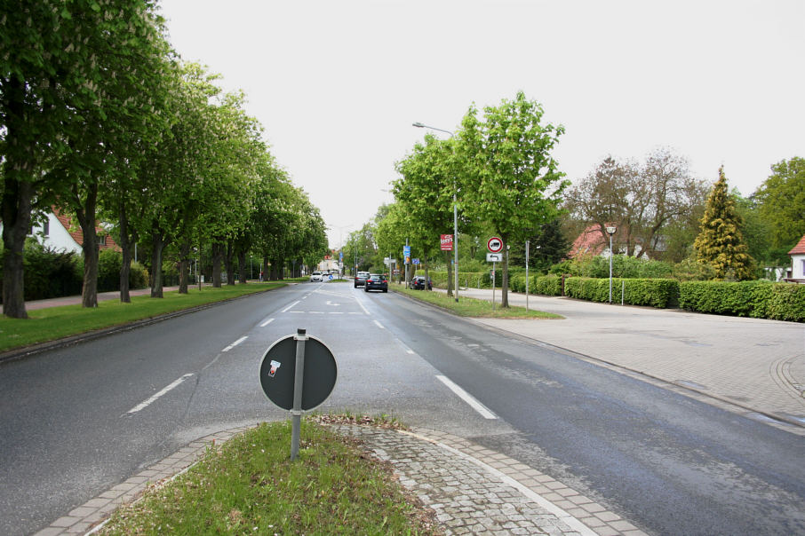 Geschwindigkeitskontrolle Wolgaster Straße in Höhe Phillip-Müller-Stadion kurz nach der Kreuzung Zum Ryckwäldchen