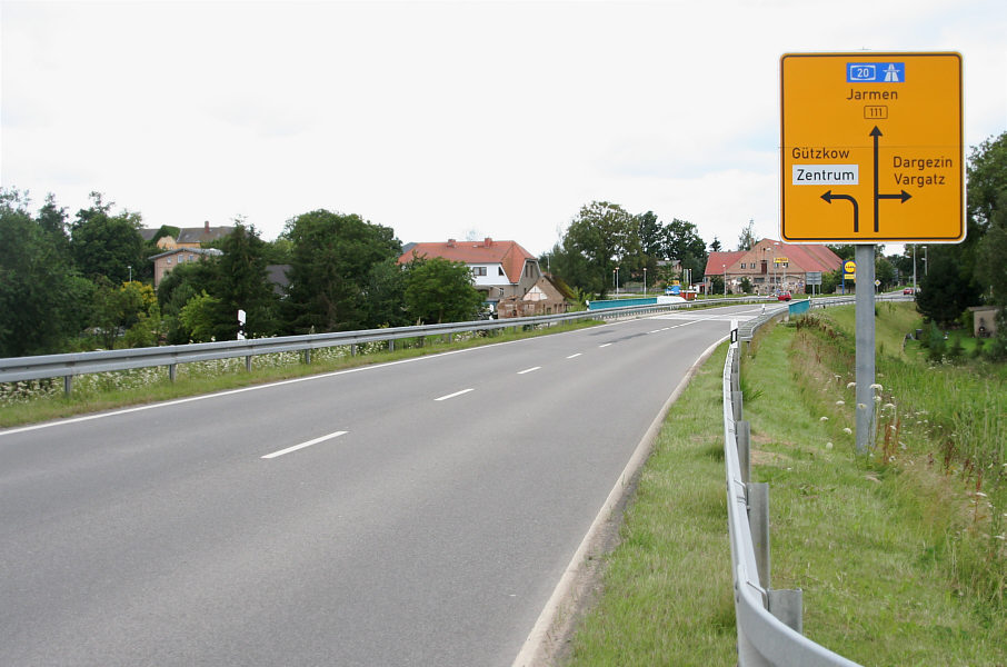 Geschwindigkeitskontrolle,Radar, Geschwindigkeit, Mesta208, Traffipax, Multanova, PSS, Poliscanspeed, Lidar, Lichtschranke, Einseitensensor, Leivtec, XV 2, XV 3, Starenkasten, eso, Messung, Geschwindigkeitsmessung, Rotlicht, Rotlichtkontrolle, Handykontrolle, Gurt, Gurtkontrolle, Verkehrskontrolle, allgemeine Verkehrskontrolle