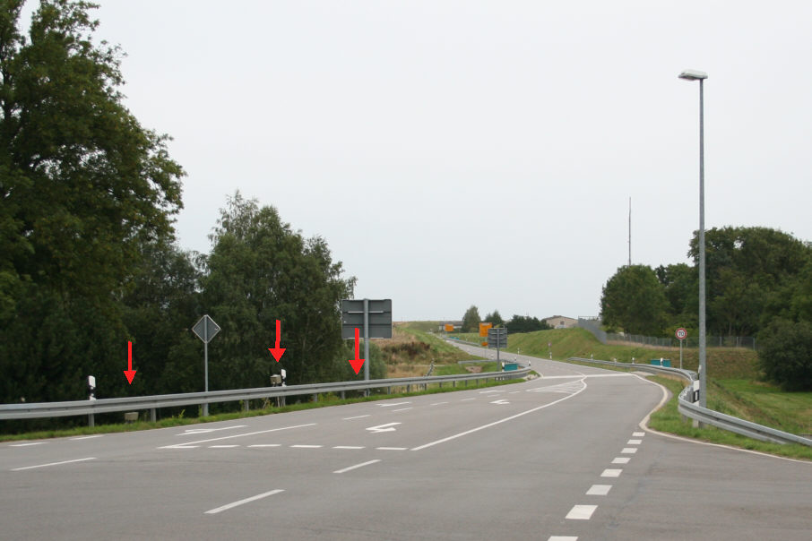 Geschwindigkeitskontrolle,Radar, Geschwindigkeit, Mesta208, Traffipax, Multanova, PSS, Poliscanspeed, Lidar, Lichtschranke, Einseitensensor, Leivtec, XV 2, XV 3, Starenkasten, eso, Messung, Geschwindigkeitsmessung, Rotlicht, Rotlichtkontrolle, Handykontrolle, Gurt, Gurtkontrolle, Verkehrskontrolle, allgemeine Verkehrskontrolle