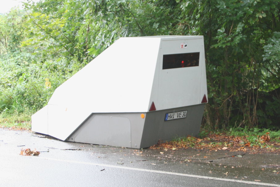 Enforcement-Trailer, Vetro Verkehrselektronik, Anhänger, Hänger, Blitzeranhänger, Blitzerhänger, semistationär, teilstationär