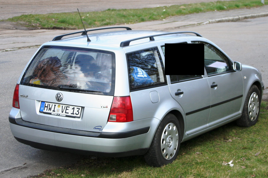 Flitzerblitzer, Neubrandenburg,VETRO Verkehrselektronik GmbH, silber, grauer, VW Golf, Kennzeichen HWI-VE 13