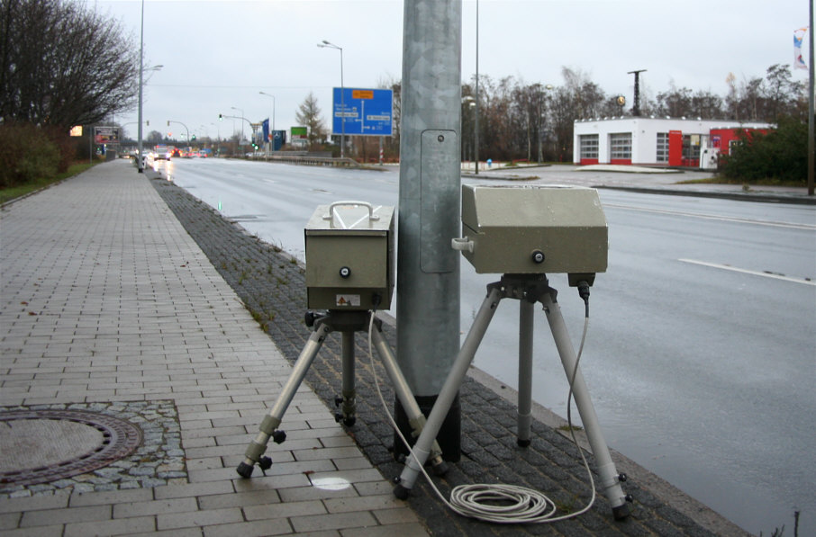 Geschwindigkeitskontrolle,Radar, Geschwindigkeit, Mesta208, Traffipax, Multanova, PSS, Poliscanspeed, Lidar, Lichtschranke, Einseitensensor, Leivtec, XV 2, XV 3, Starenkasten, eso, Messung, Geschwindigkeitsmessung, Rotlicht, Rotlichtkontrolle, Handykontrolle, Gurt, Gurtkontrolle, Verkehrskontrolle, allgemeine Verkehrskontrolle