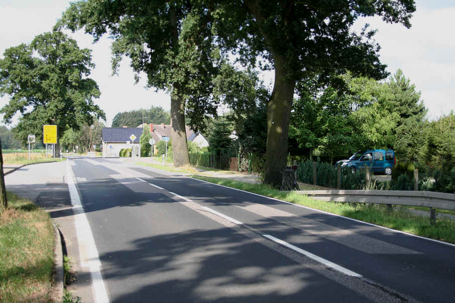 Geschwindigkeitskontrolle B 110 zwischen Jarmen und Tutow kurz vor dem Abzweig nach Zemmin