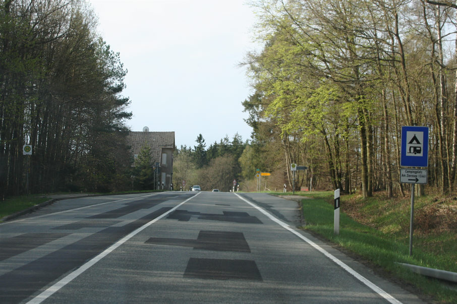 Flitzerblitzer B 96 zwischen Fürstenberg und Neustrelitz am Abzweig nach Wustrow, Priepert