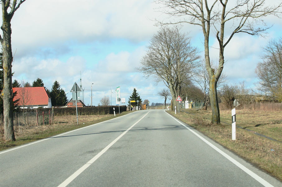 Geschwindigkeitsmessung an der Einfahrt Pritzwald in Fahrtrichtung Rubenow, Wolgast