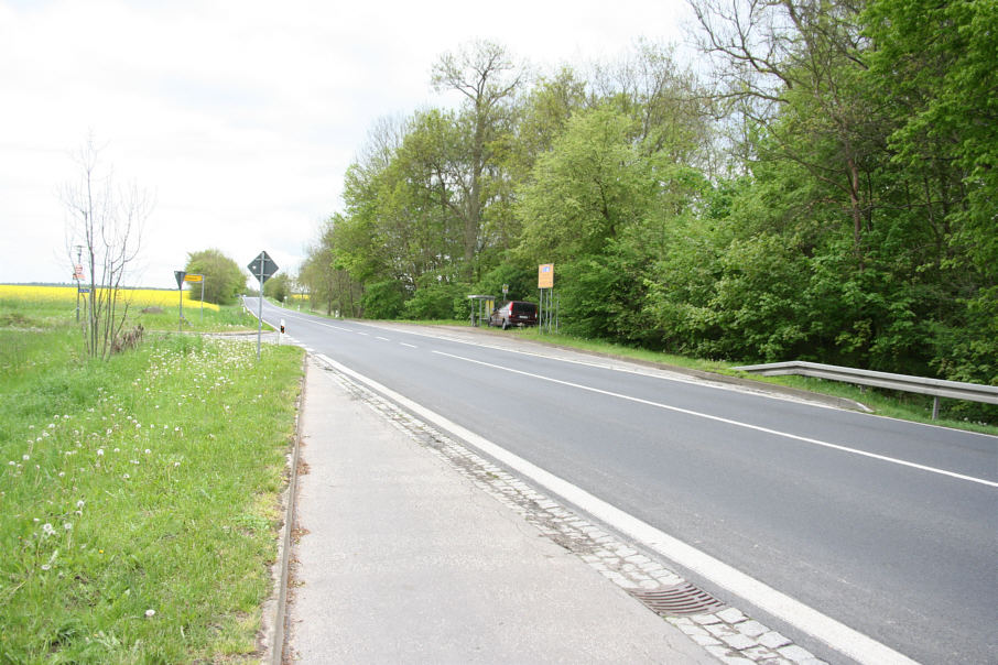 Flitzerblitzer L 35 zwischen Greifswald und Jarmen an der Abfahrt Stresow