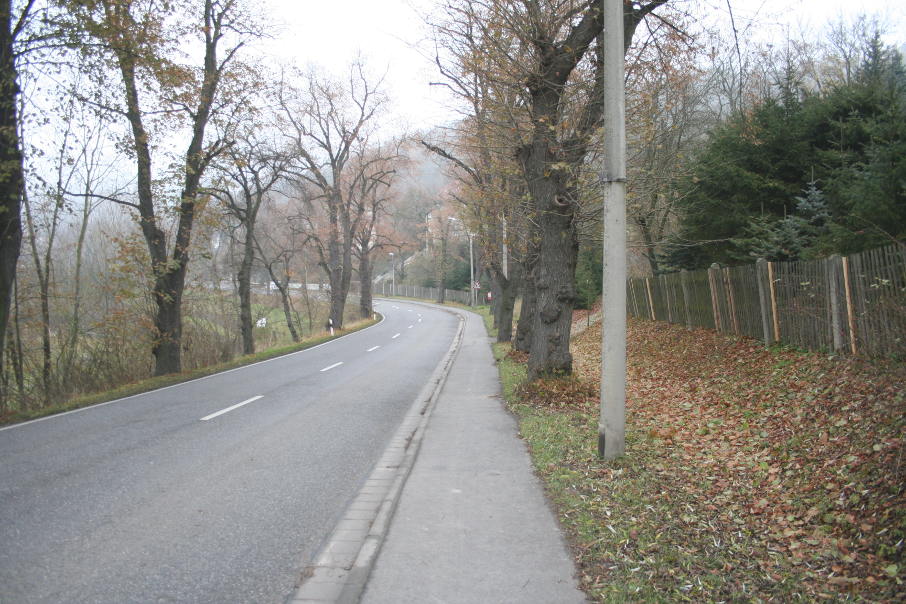 Geschwindigkeitskontrolle Eckartsberga Hauptstraße in Fahrtrichtung Bad Kösen, Naumburg (B 87)