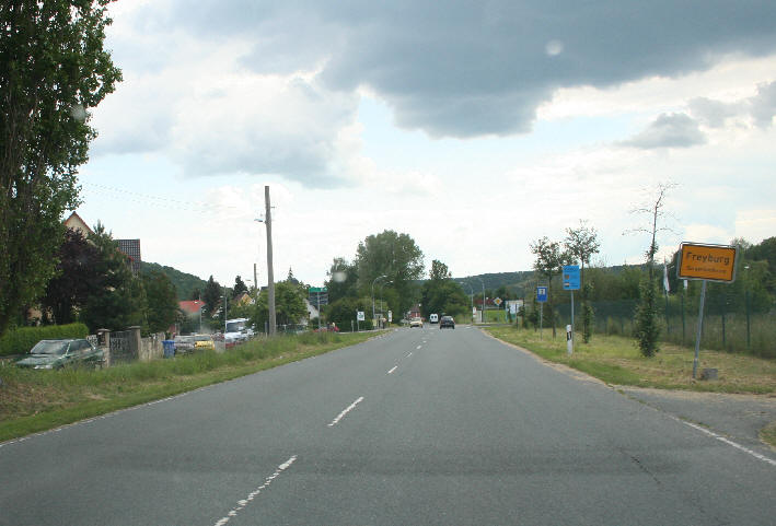 Geschwindigkeitskontrolle Freyburg Merseburger Straße kurz auf die Auffahrt zur B 176 (Umgehungsstraße)