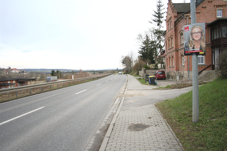 Geschwindigkeitskontrolle Freyburg Naumburger Straße (Bundesstraße 176, B 176) kurz vor dem Ortsausgang in Fahrtrichtung Naumburg