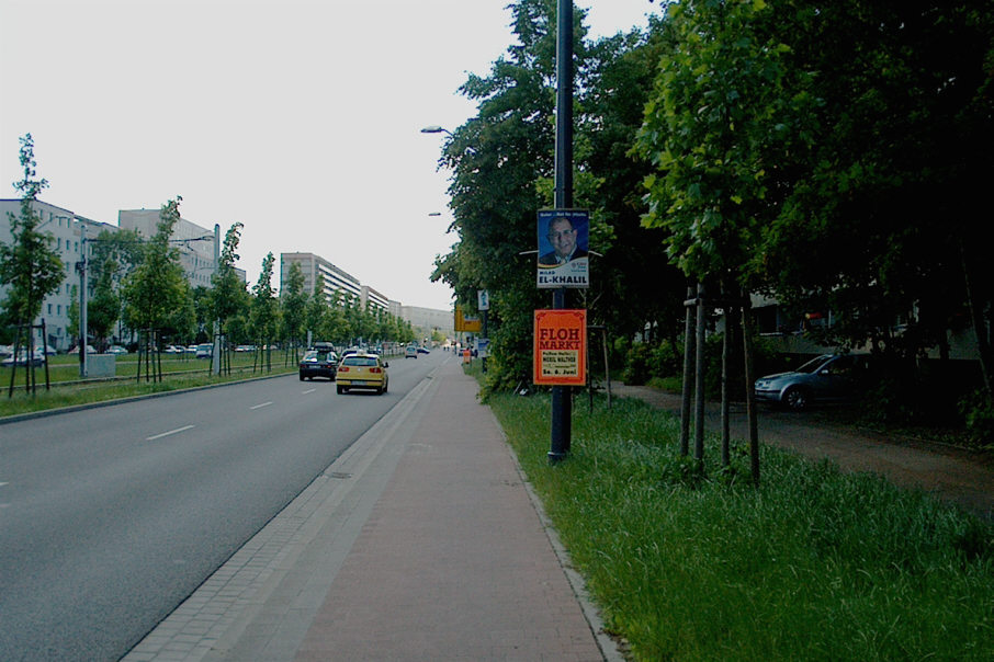 Geschwindigkeitskontrolle Halle An der Magistrale in Fahrtrichtung stadtauswärts