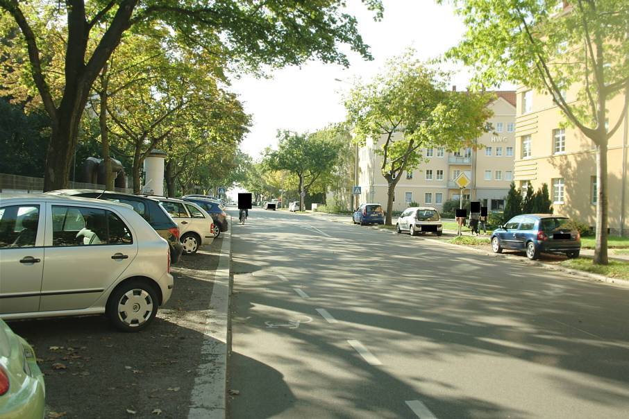 Geschwindigkeitskontrolle Halle Huttenstraße in Höhe Turmstraße - Serie bundesweiter Blitzmarathon 2014