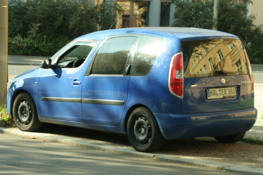 Flitzerblitzer, Stadt Halle, blauer Skoda Roomster, Kennzeichen HAL-ER 388