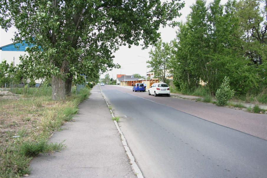 Geschwindigkeitskontrolle Halle Kaiserslauterer Straße in Fahrtrichtung Prager Straße