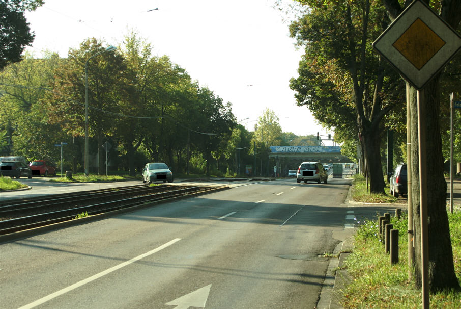 Blitzer Halle, Feldrain, Merseburger Straße, Rosengarten