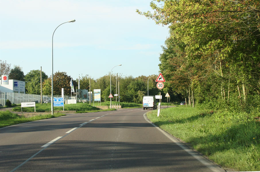 Geschwindigkeitskontrolle Halle Posthornstraße in Fahrtrichtung stadtauswärts - Serie bundesweiter Blitzmarathon 2014