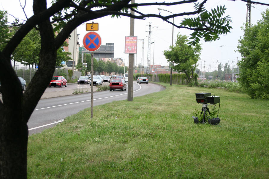 Geschwindigkeitsmessung Halle Volkmannstraße kurz nach der Auffahrt vom Riebeckplatz in Fahrtrichtung Berliner Straße