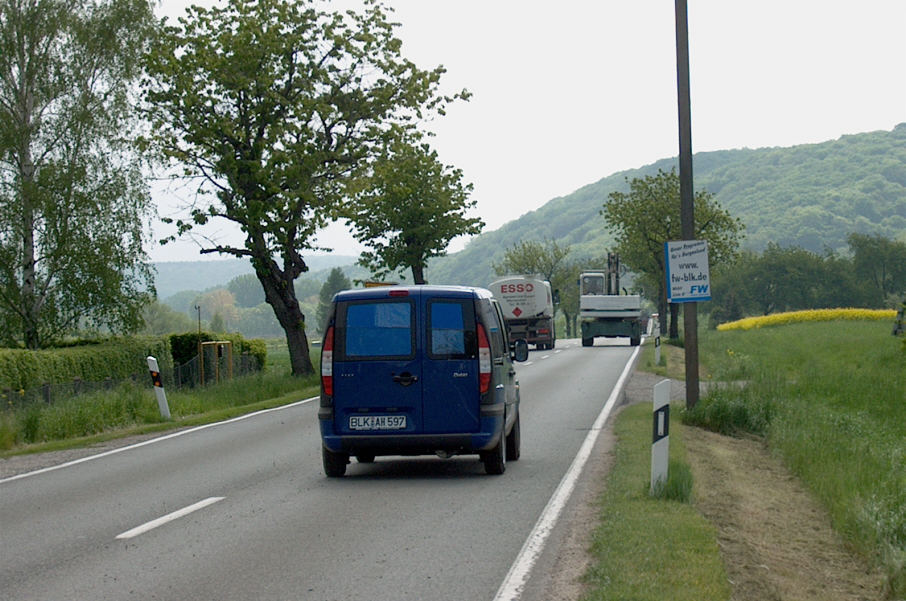 Flitzerblitzer, Burgenlandkreis, blau, dunkelblau, Fiat Doblo, blauer Fiat Doblo, Kennzeichen, BLK-AH 597