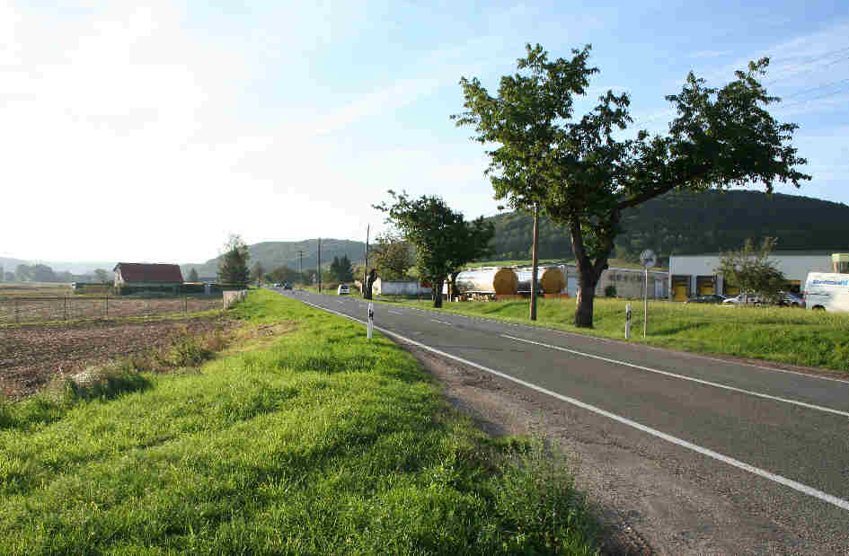 Geschwindigkeitskontrolle Laucha an der Unstrut Naumburger Straße (B 176) in Höhe Glockengold in Fahrtrichtung Balgstädt, Freyburg