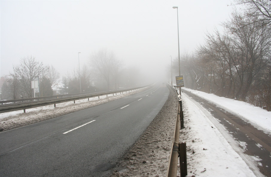 Geschwindigkeitskontrolle Merseburg Thomas-Müntzer-Straße zwischen Querfurter Straße und Knapendorfer Weg in Fahrtrichtung Hall