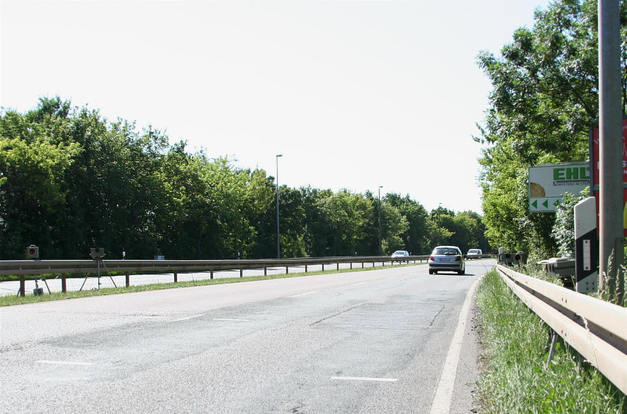 Geschwindigkeitskontrolle Merseburg Thomas-Müntzer-Straße (B 91) zwischen Knapendorfer Weg und Querfurter Straße