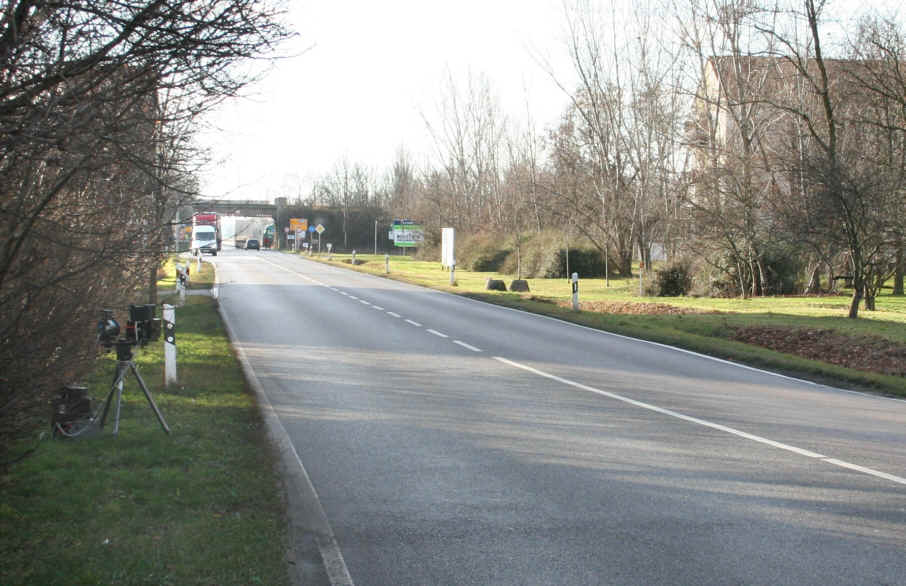 Geschwindigkeitsmessung, Merseburg, Thüringer Weg, Geiseltalstraße,Kötzschener Straße,Fahrtrichtung, stadteinwärts, Stadt Halle