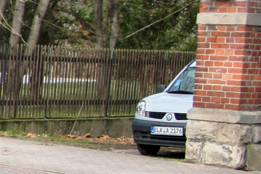 Messfahrzeug Blitzer Stadt Naumburg Renault Kangoo Kennzeichen BLK-A 2176