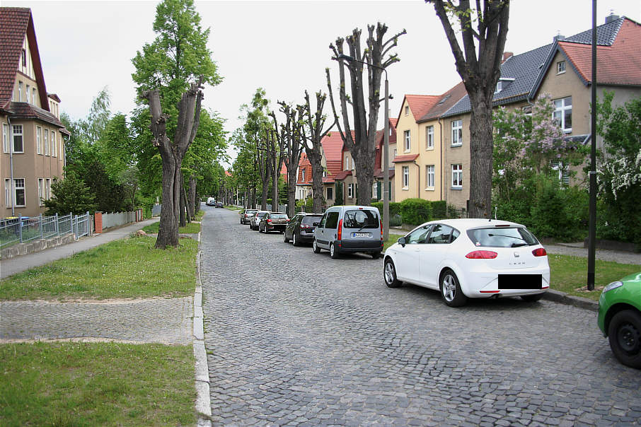 Geschwindigkeitsmessung Naumburg Lepsiusstraße in Fahrtrichtung Naumburg Innenstadt