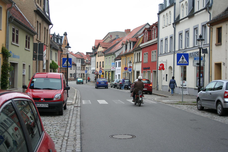 Flitzerblitzer Naumburg Michaelisstraße am Fußgängerüberweg in Höhe der Domapotheke