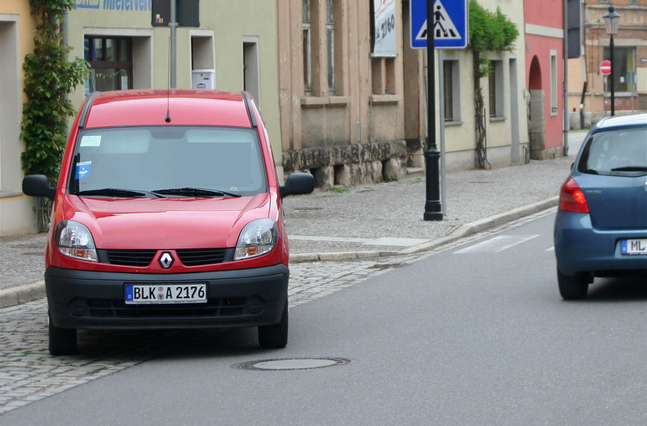 Blitzer Naumburg Renault Kangoo Kennzeichen BLK-A 2176