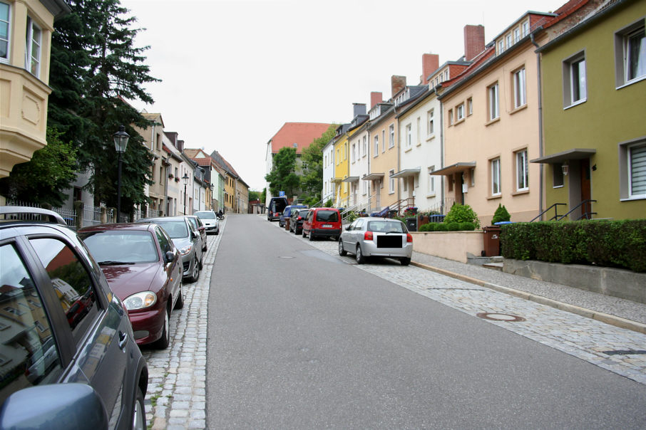 Geschwindigkeitsmessung Naumburg Moritzberg kurz nach der Videothek bergauf