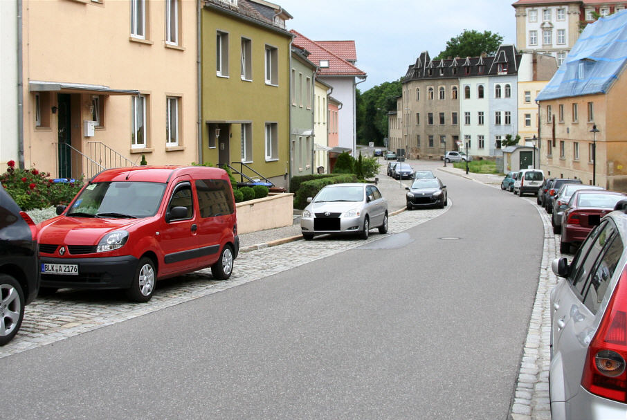 Geschwindigkeitskontrolle Naumburg Moritzberg kurz nach der Videothek bergauf