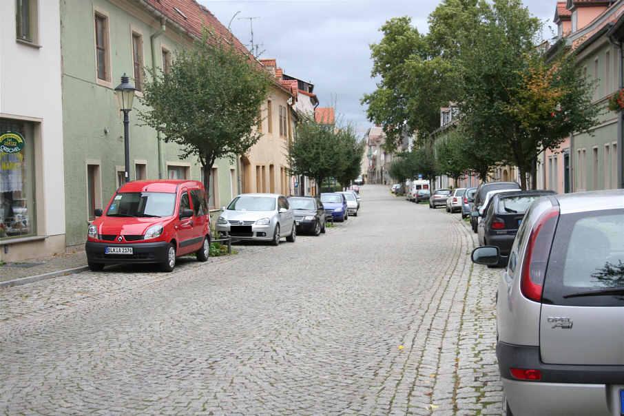 Geschwindigkeitsmessung Naumburg Neustraße in Fahrtrichtung Kramerplatz stadtauswärts