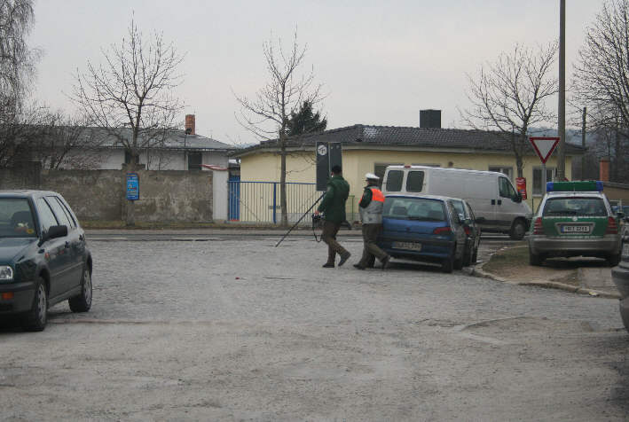 Geschwindigkeitskontrolle Naumburg Roßbacher Straße am Abzweig Talstraße, ehemaliger Schlachthof