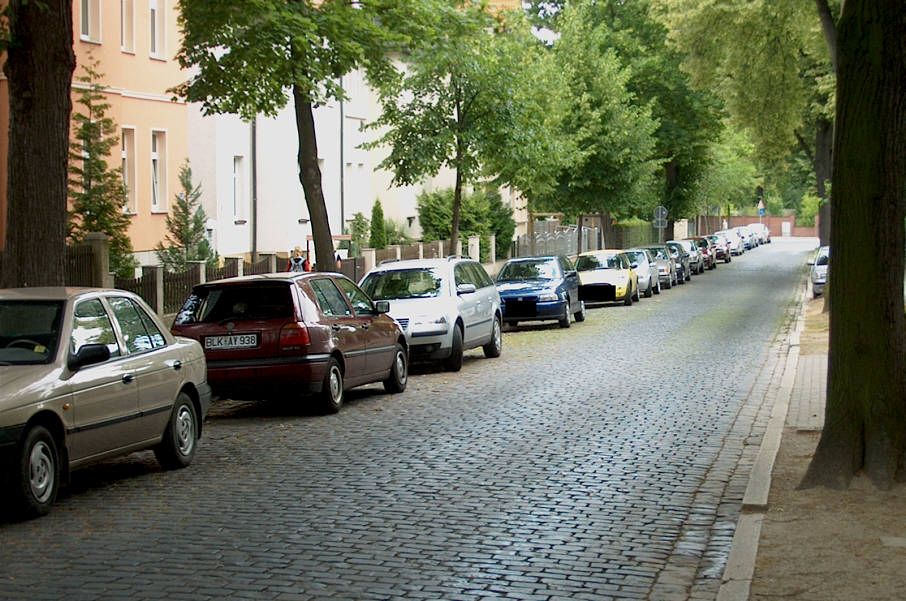 Geschwindigkeitskontrolle Naumburg Seminarstraße zwischen Fröbelstraße und Weimarer Straße