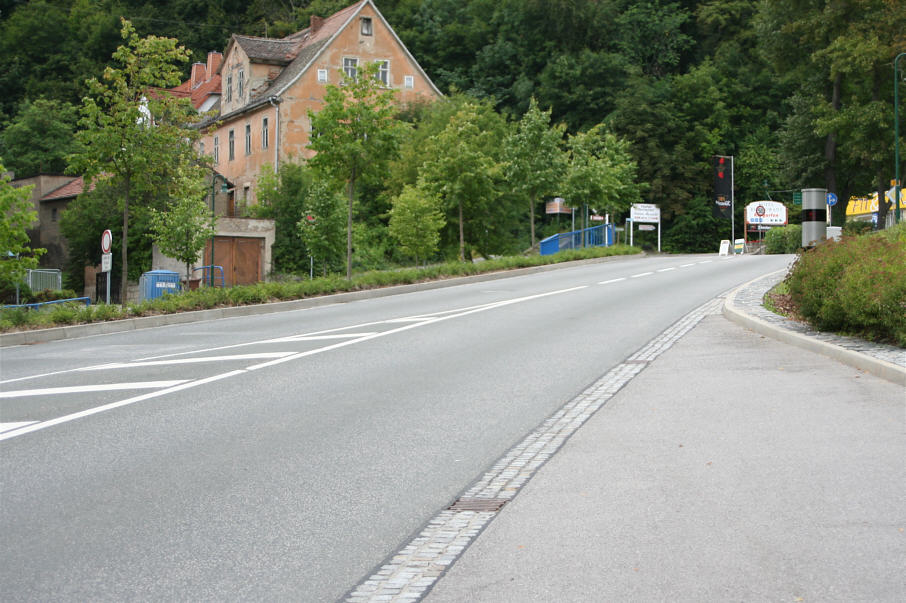 stationäre Geschwindigkeitsmessung Naumburg Starenkästen Ortsteil Bad Kösen Eckartsbergaer Straße stadtauswärts