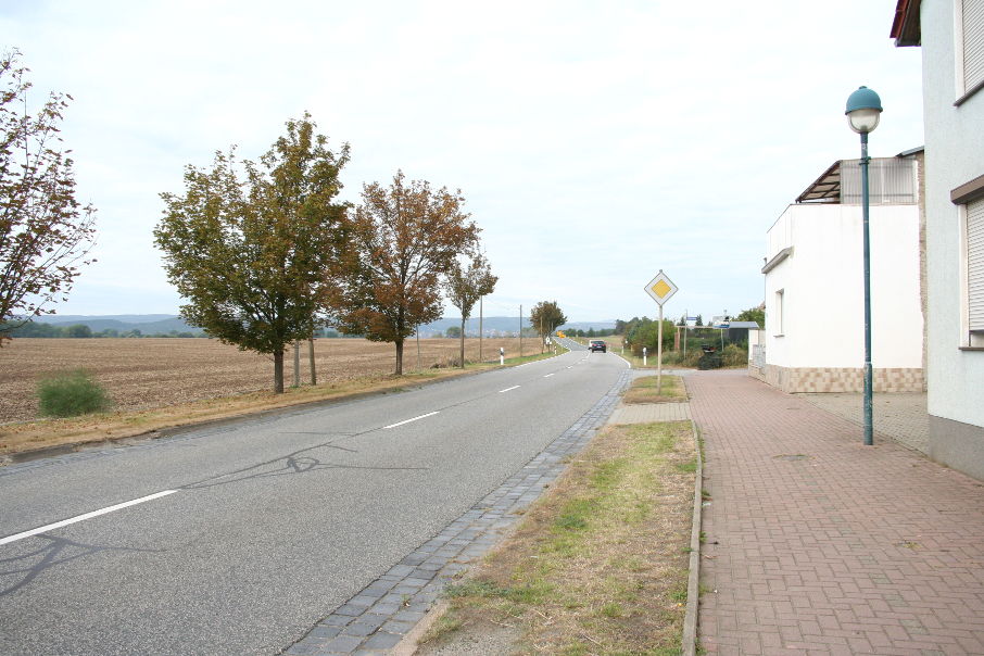 Geschwindigkeitskontrolle Thale Ortsteil Westerhausen Blankenburger Straße (Blankenburger Landstraße) an der Kreuzung Lästerberg in Fahrtrichtung Blankenburg