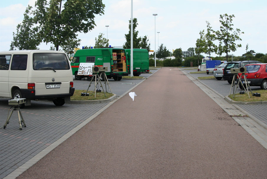 Verkehrssicherheitstag Osterfeld 2005, Messaufbau Einseitensensor 1.0, ES 1.0, Fotoeinheit 2.4, FE 2.4