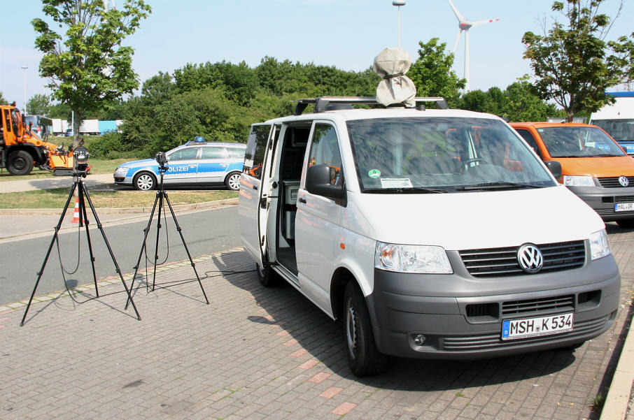 Verkehrskontrollsystem, VKS, Teleskopkamera, Kennzeichen MSH-K 534, Kennzeichen HAL-A 262