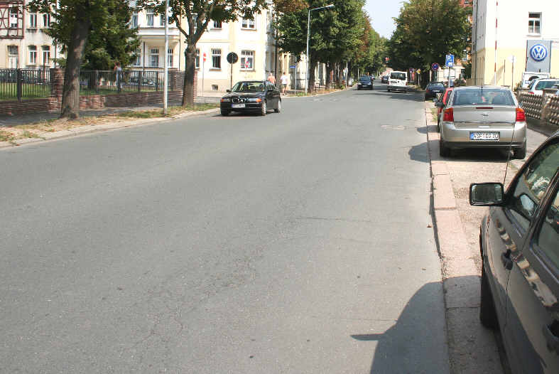 Geschwindigkeitskontrolle Weißenfels Beuditzstraße in Höhe des VW-Autohauses Innenstadt